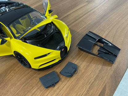 1:18 Diecast Metal – AUTOart Bugatti Chiron – Jaune Molsheim Yellow / Nocturne Black