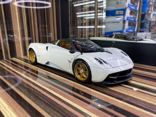 Pagani Huayra GT Autos