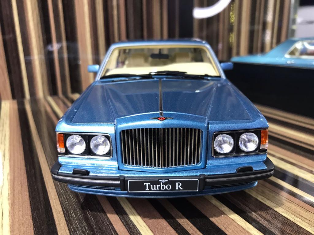 1/18 Diecast Bentley Turbo R Blue GT Spirit Scale Model Car – dturman.com