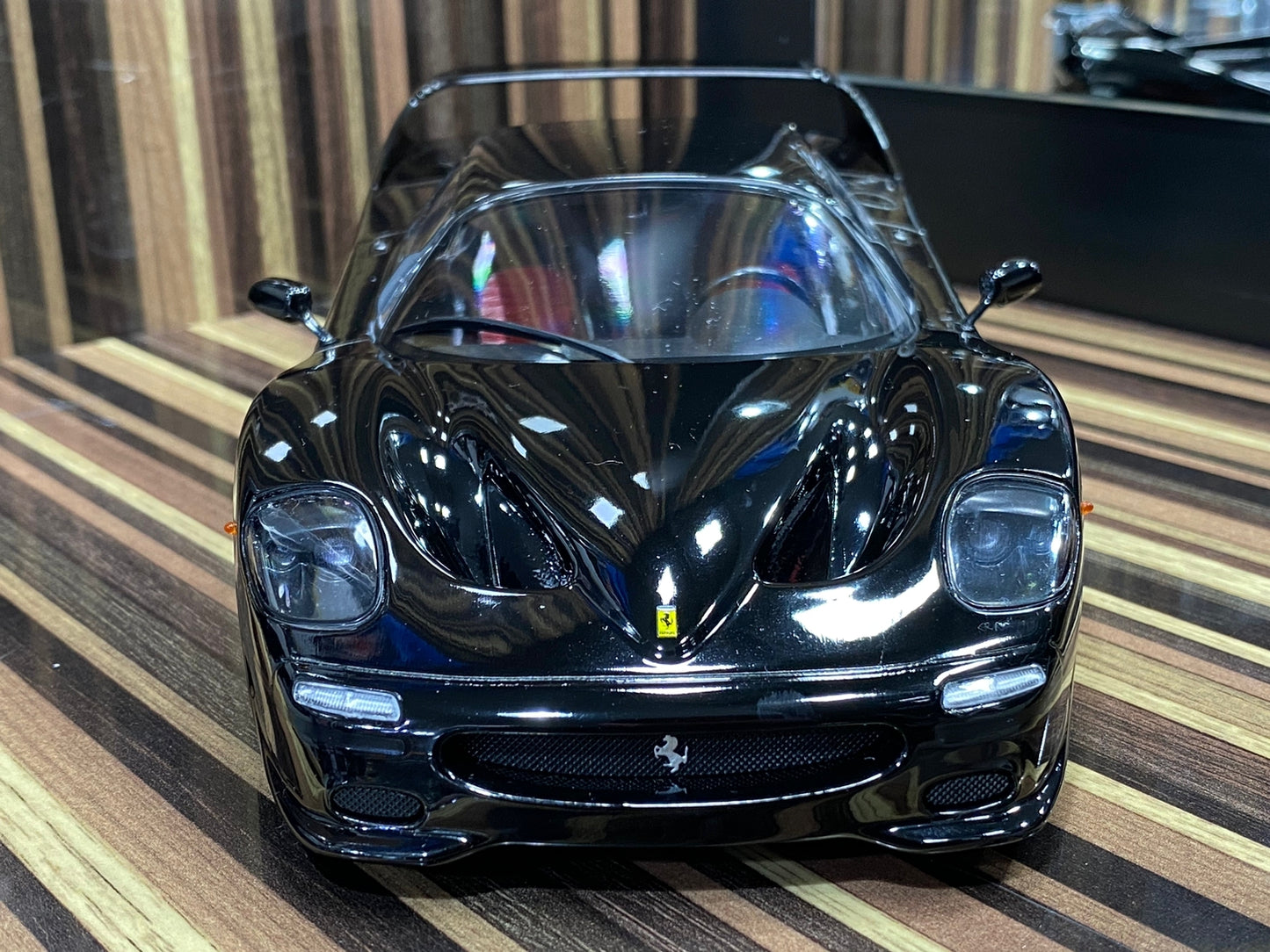 Ferrari F50 Hardtop Black 1/18 Diecast car by KK-Scale