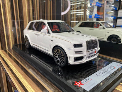 1/18 Diecast Rolls-Royce Cullinan White FuelMe Scale Model Car