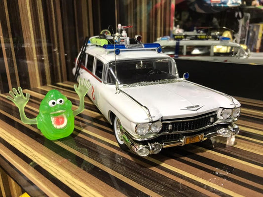 1/18 Diecast Cadillac Ecto Ghost Busters White by Green Light