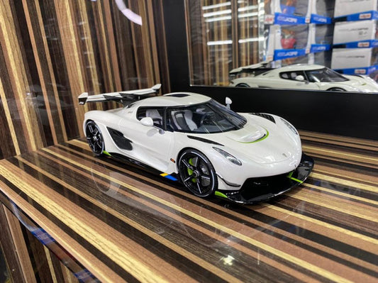 1/18 Diecast Koenigsegg Jesko GT Spirit White Scale Model Car