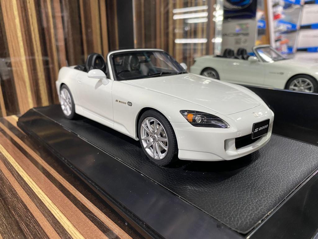 1/18 Resin Honda S2000 Model Car by Hobby Japan