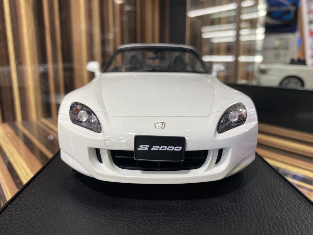 1/18 Resin Honda S2000 Model Car by Hobby Japan