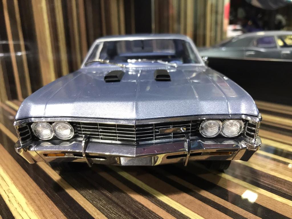 1/18 Resin Chevrolet Impala Sedane 1967 Light Blue Model Car by Green Light