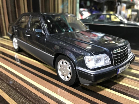 1/18 Resin Mercedes-Benz E320 W124 Dark Grey Model Car by iScale