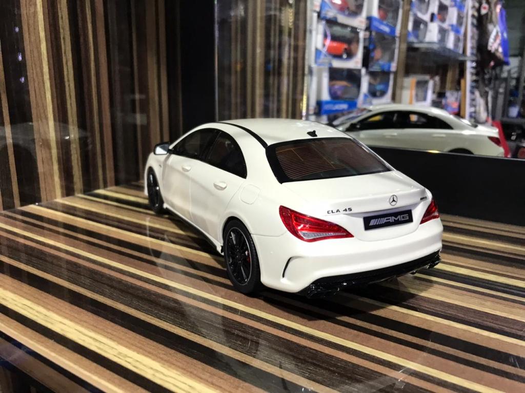 1/18 Resin Mercedes-Benz CLA 45 White Model Car by GT Spirit