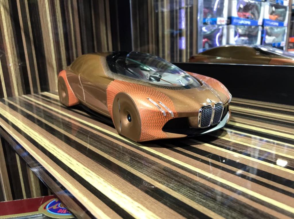 1/18 Resin BMW Vision Next 100 Bronze and Orange by Minichamps