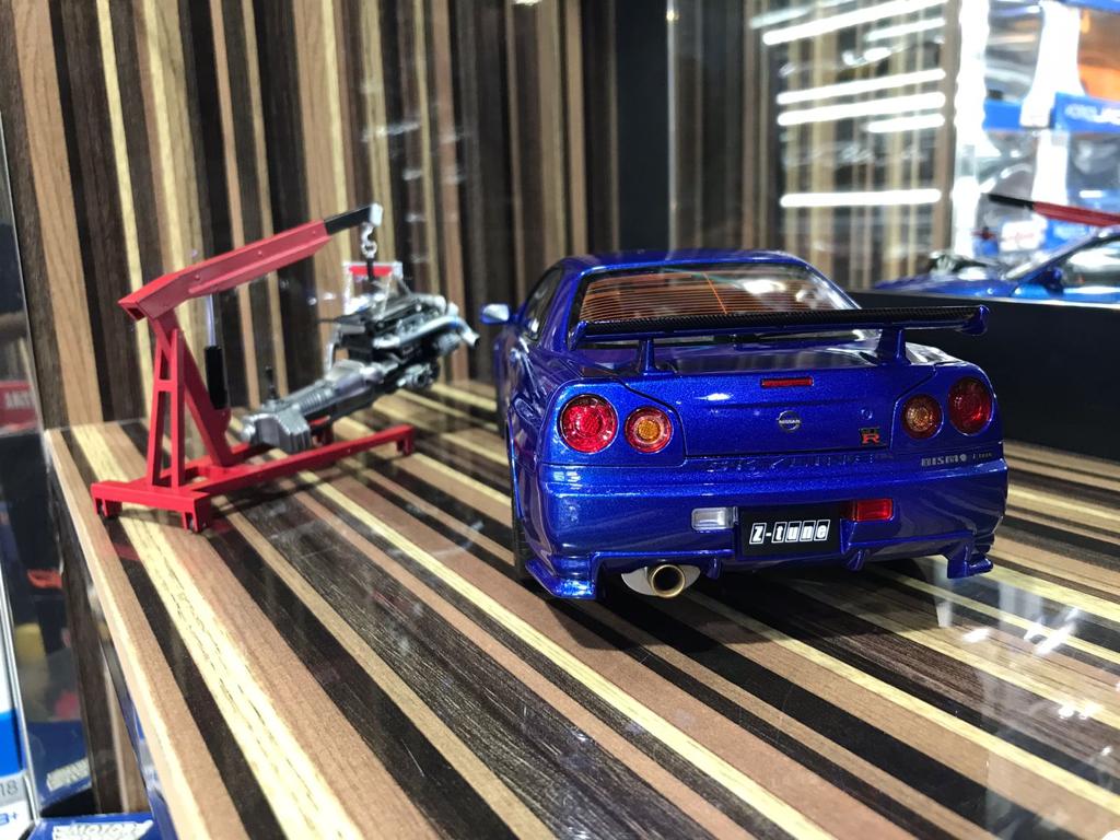 Nissan Skyline GT-R R34 Nismo Z-tune Motorhelix