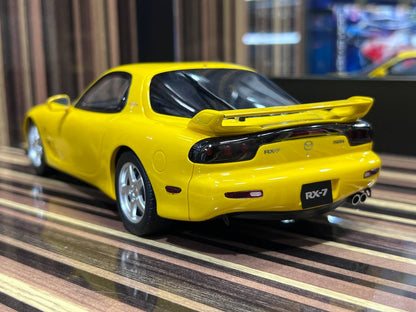 1/18 Resin Mazda RX-7 Yellow Model Car by Otto