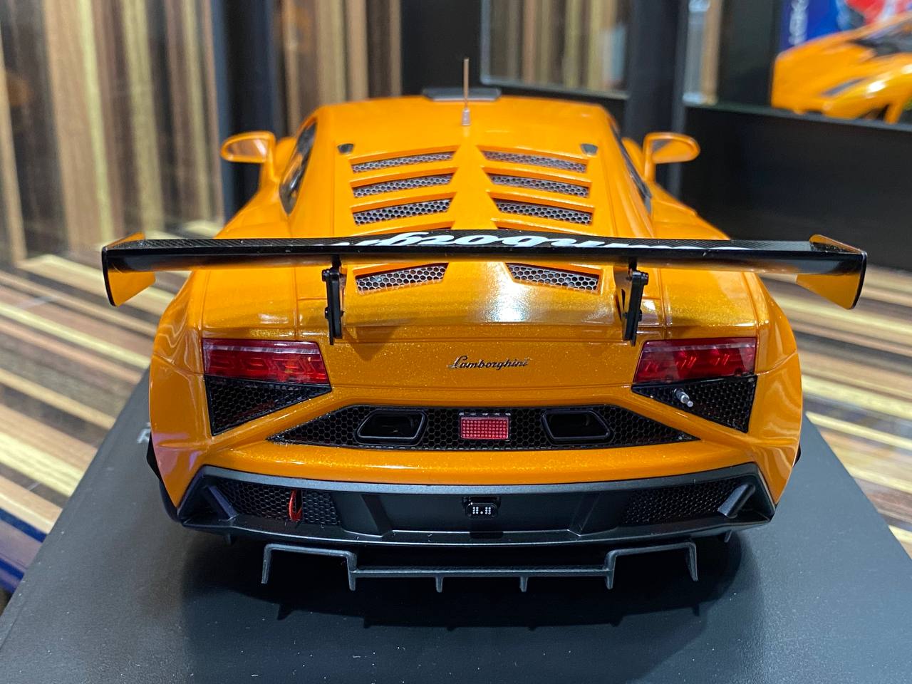 1/18 Diecast Lamborghini Gallardo GT3 FL2 Orange AUTOart Scale Model Car