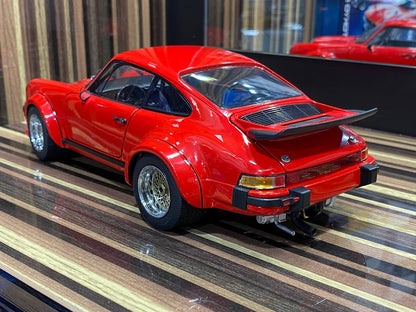 Porsche 934 Schuco