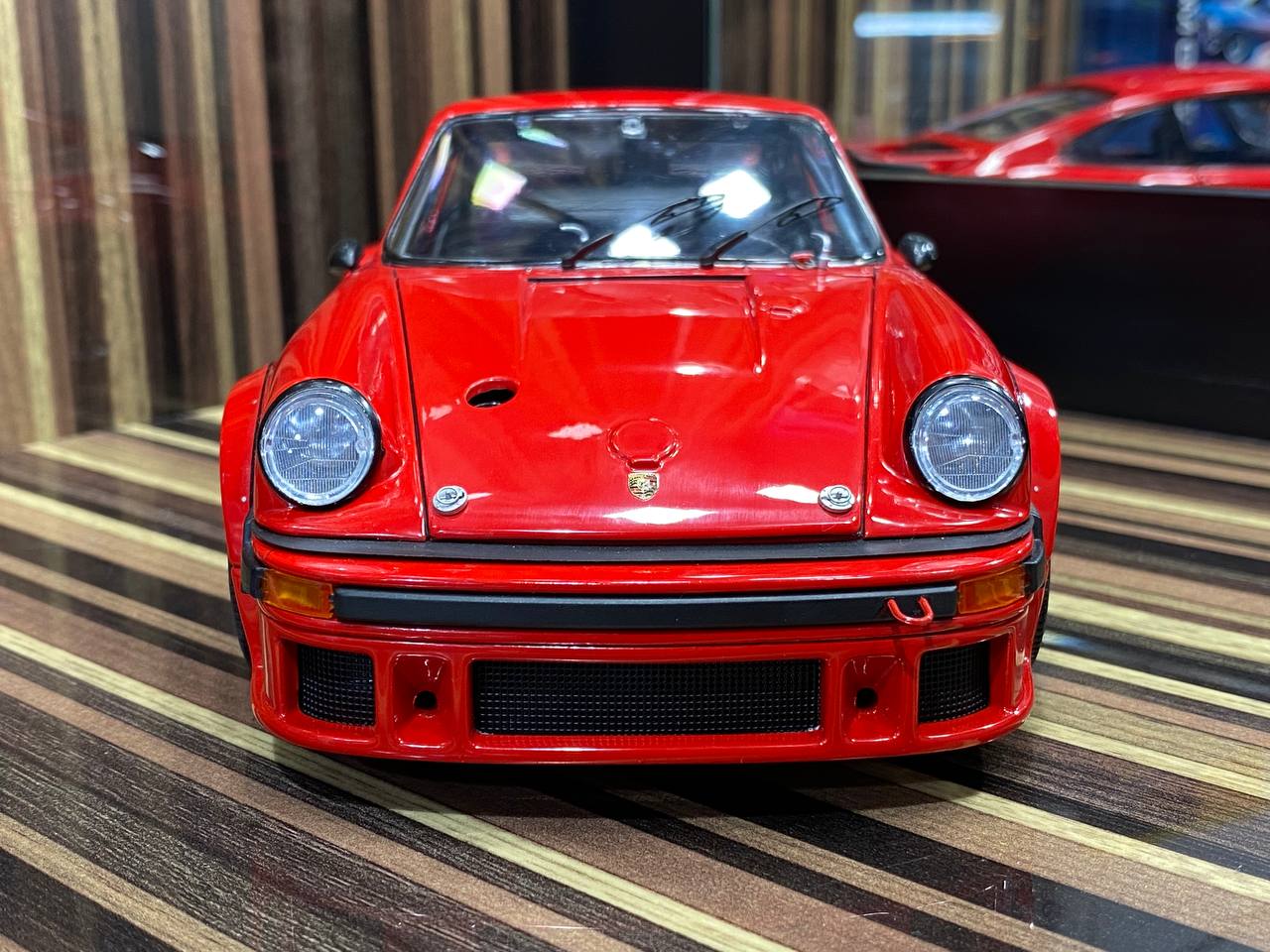 Porsche 934 Schuco