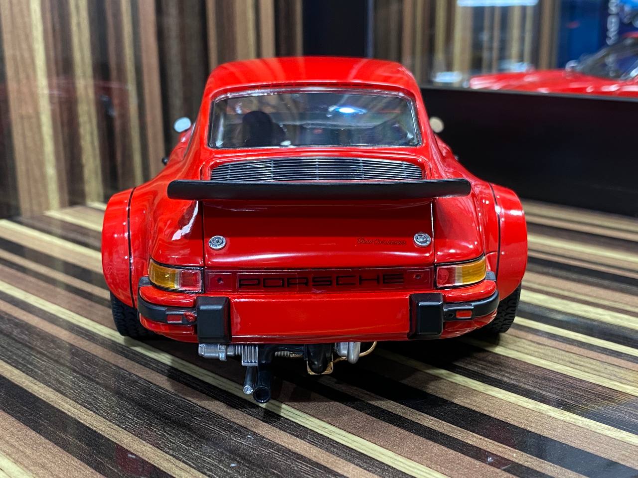 Porsche 934 Schuco