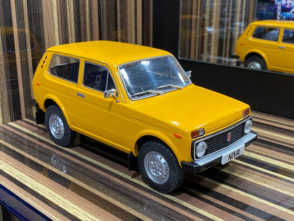 1/18 Resin Lada Niva Yellow MCG