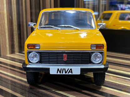 1/18 Resin Lada Niva Yellow MCG