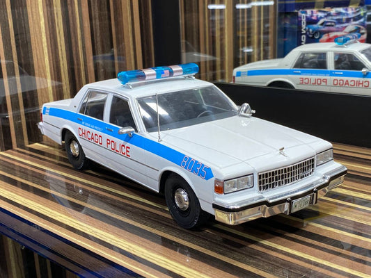 1/18 Chevrolet Caprice Chicago Police White by MCG