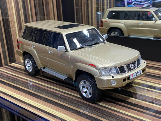 1/18 Diecast Nissan Patrol Safari Y61 IVY Models Scale Model Car