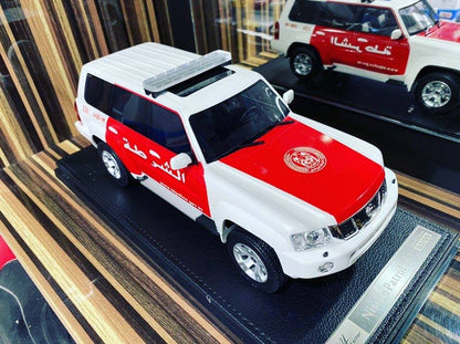 1/18 Diecast Nissan Patrol Safari Y61 Custom Red & White IVY Models Scale Model Car