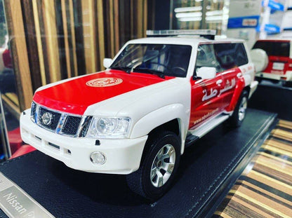 1/18 Diecast Nissan Patrol Safari Y61 Custom Red & White IVY Models Scale Model Car