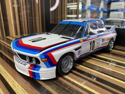 1/18 Diecast BMW 3.0 CSL White by AA