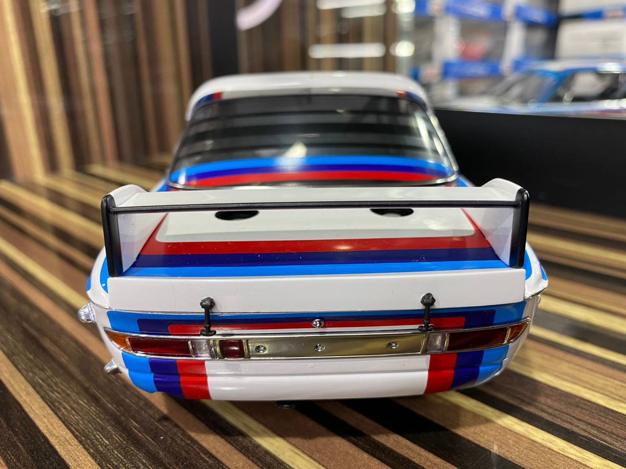 1/18 Diecast BMW 3.0 CSL White by AA