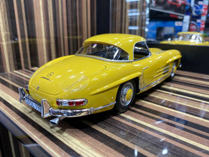 1/18 Diecast Mercedes-Benz 300SL Roadster W198 II Yellow Norev Scale Model Car