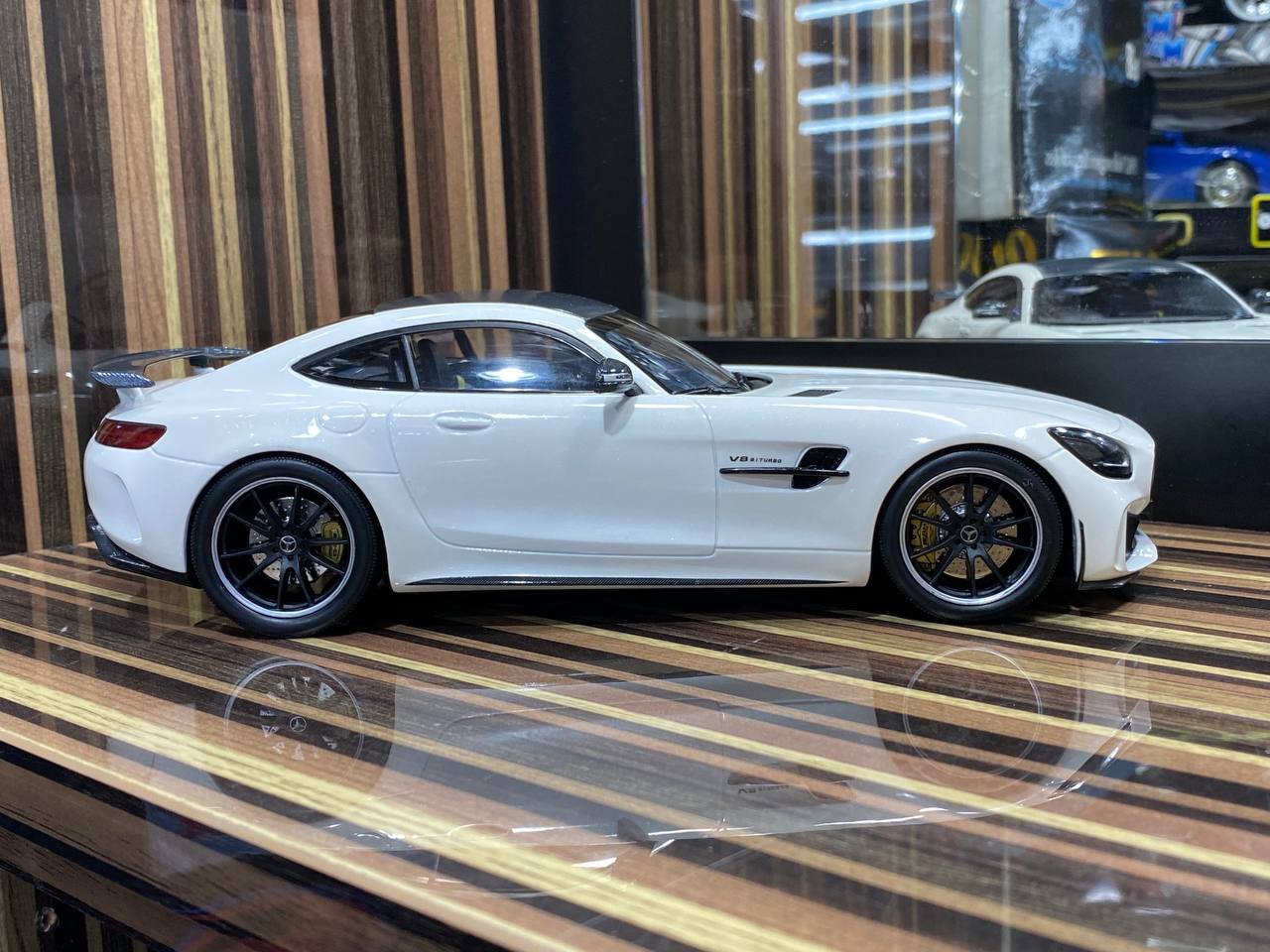 1/18 Resin Mercedes-Benz AMG GTR White by Minichamps