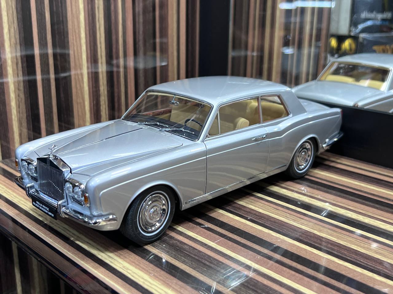 Rolls-Royce Silver Shadow MPW 2 DR Coupe Paragon Models