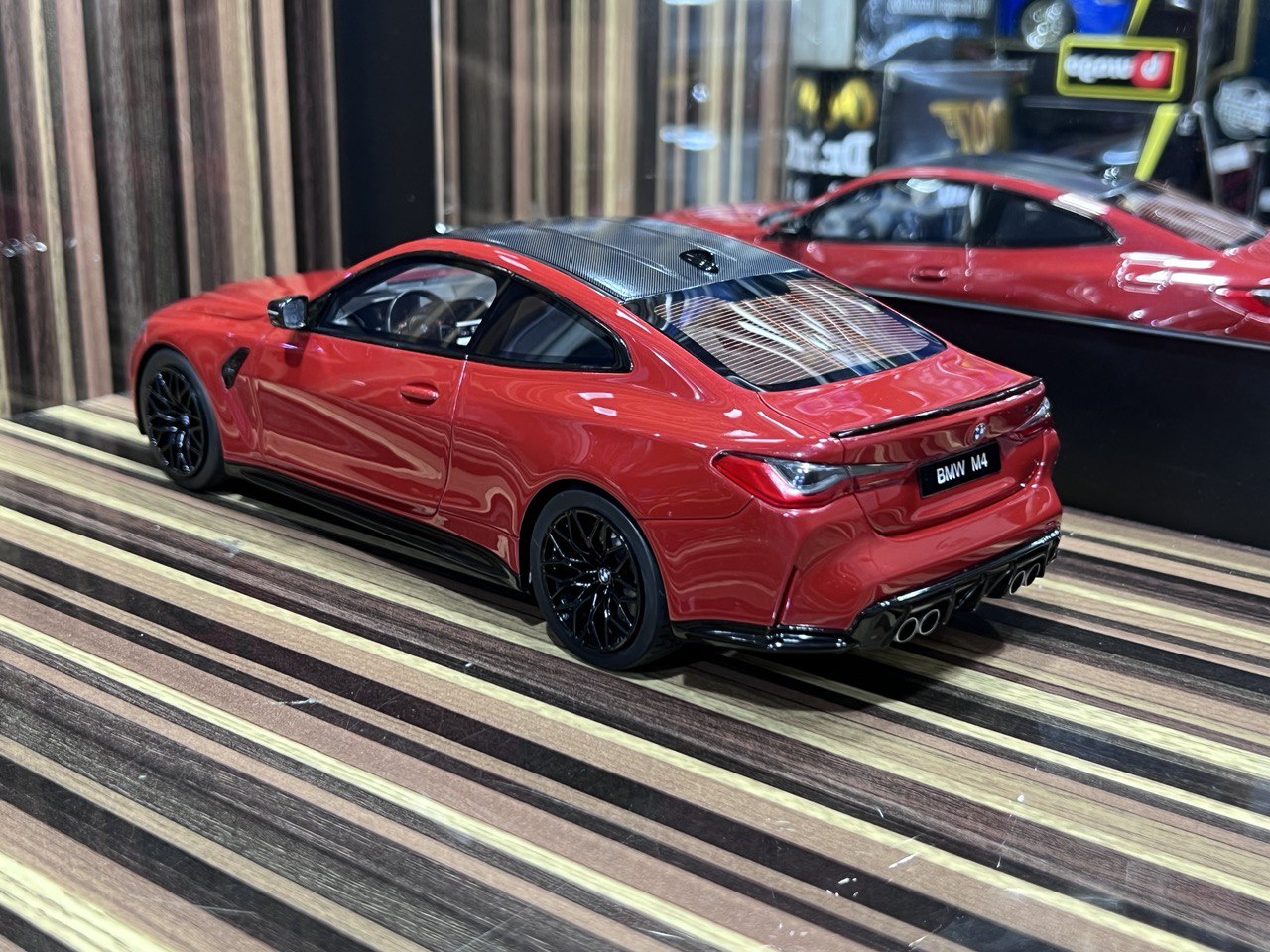 1/18 Resin BMW M4 Maroon Model Car by Top Speed