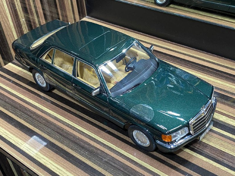 1/18 Diecast Mercedes-Benz 560 SEL Green Norev Scale Model Car