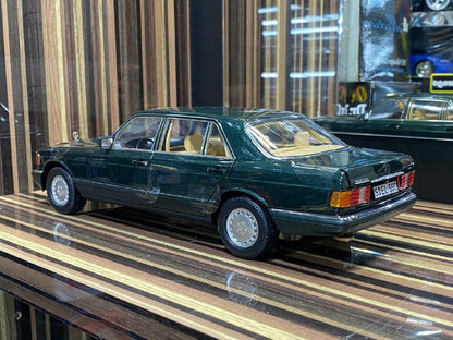 1/18 Diecast Mercedes-Benz 560 SEL Green Norev Scale Model Car