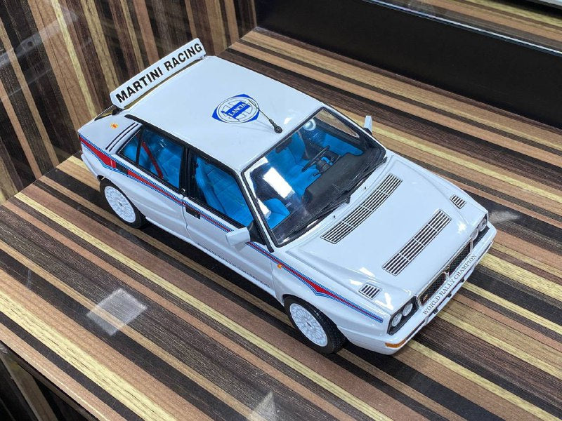 1/18 Diecast Lancia Delta HF Integrale Kyosho Scale Model Car