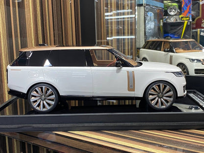 1/18 Resin Land Rover Range Rover White Model Car by MotorHelix