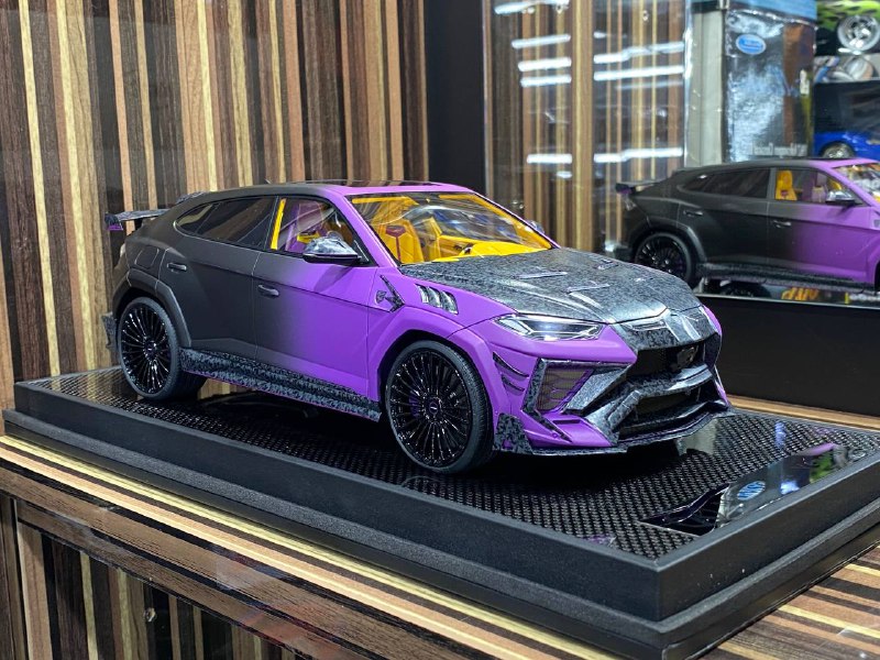 1/18 Resin Lamborghini MANSORY Urus Venatus Black & Purple by Timothy&Pierre