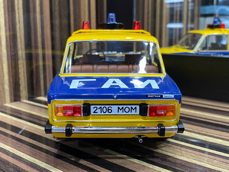 1/18 Resin Lada 1600 USSR Police Yellow by Triplenine