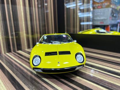 1/18 Diecast Lamborghini Miura P400SV Kyosho Scale Model Car