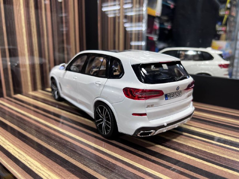 1/18 Diecast BMW X5 Norev Scale Model Car - Diecast model car by dturman.com - Norev