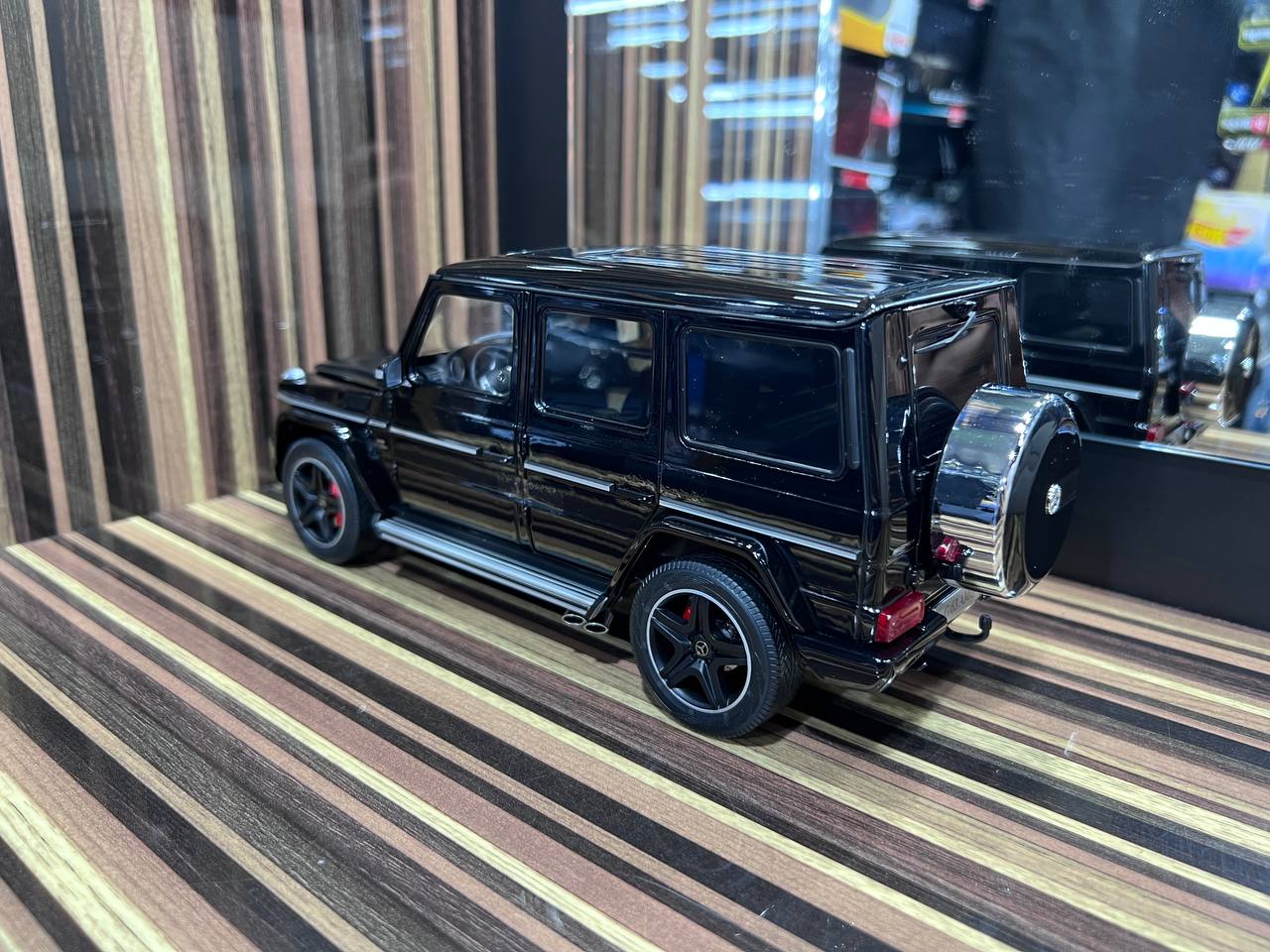 1/18 Diecast Mercedes-Benz G63 AMG Almost Real Scale Model Car