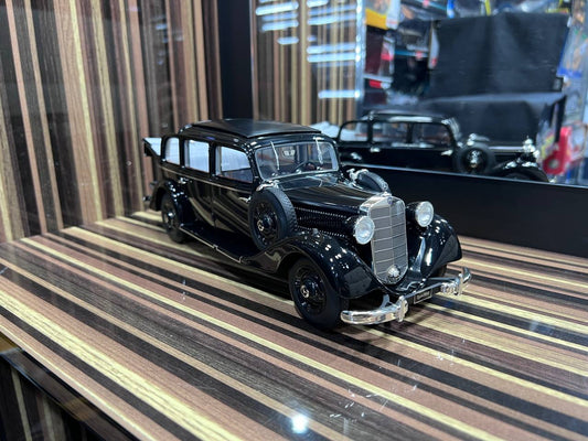 Mercedes-Benz 260D Pullman 1936 Triplenine