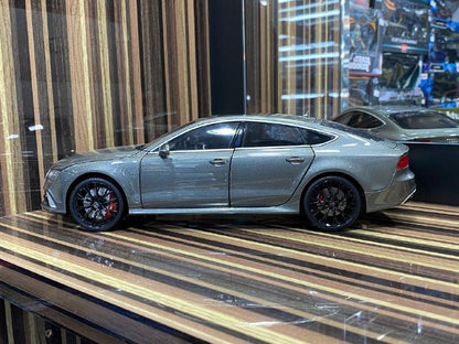 1/18 Audi RS 7 KengFai Silver Model Car