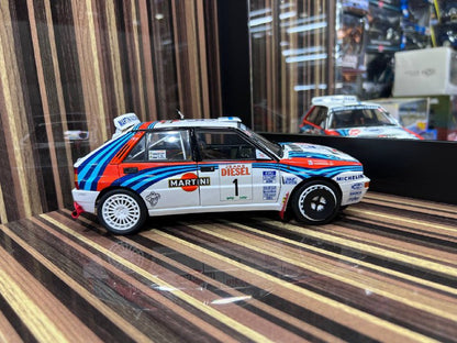 1/18 Diecast Lancia Delta HF Integrale 1992 Sanremo #1 Kyosho Scale Model Car