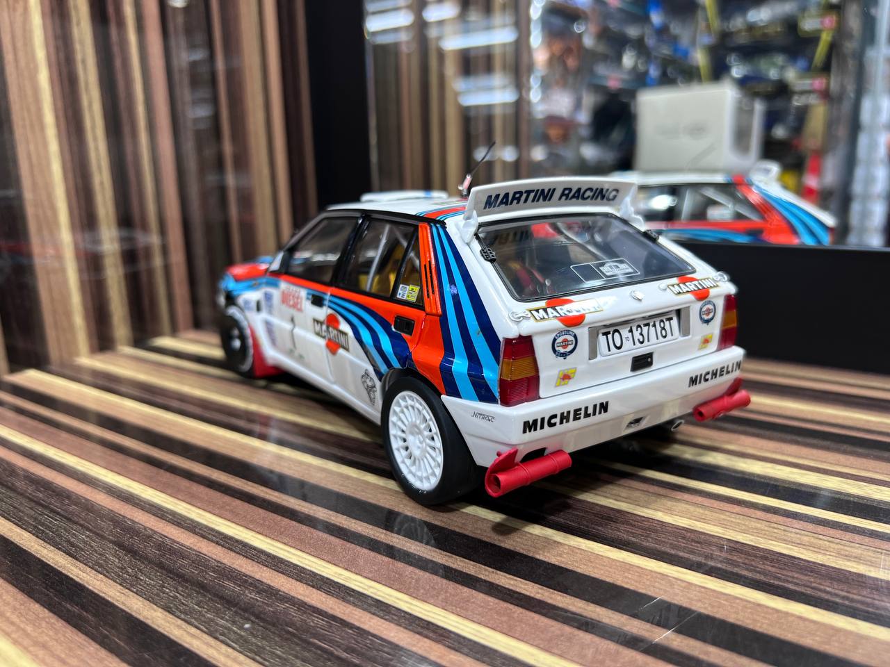 1/18 Diecast Lancia Delta HF Integrale 1992 Sanremo #1 Kyosho Scale Model Car