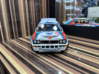 1/18 Diecast Lancia Delta HF Integrale 1992 Sanremo #1 Kyosho Scale Model Car