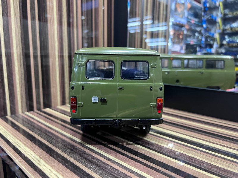 1/18 UAZ 452B Resin Green Model car by SSM – dturman.com