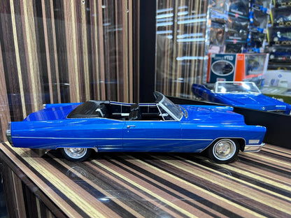 1/18 Resin Cadillac DeVille 1967 Blue Model Car by KK Models