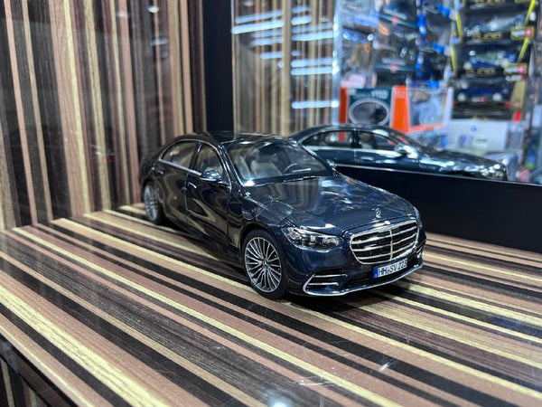 1/18 Diecast Mercedes-Benz S-Class AMG Line 2021 W223 Dark Blue Norev –  dturman.com