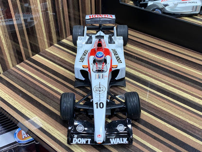 1/18 Diecast Honda 3000 B.A.R. Formula 1 Whtie by Minichamps