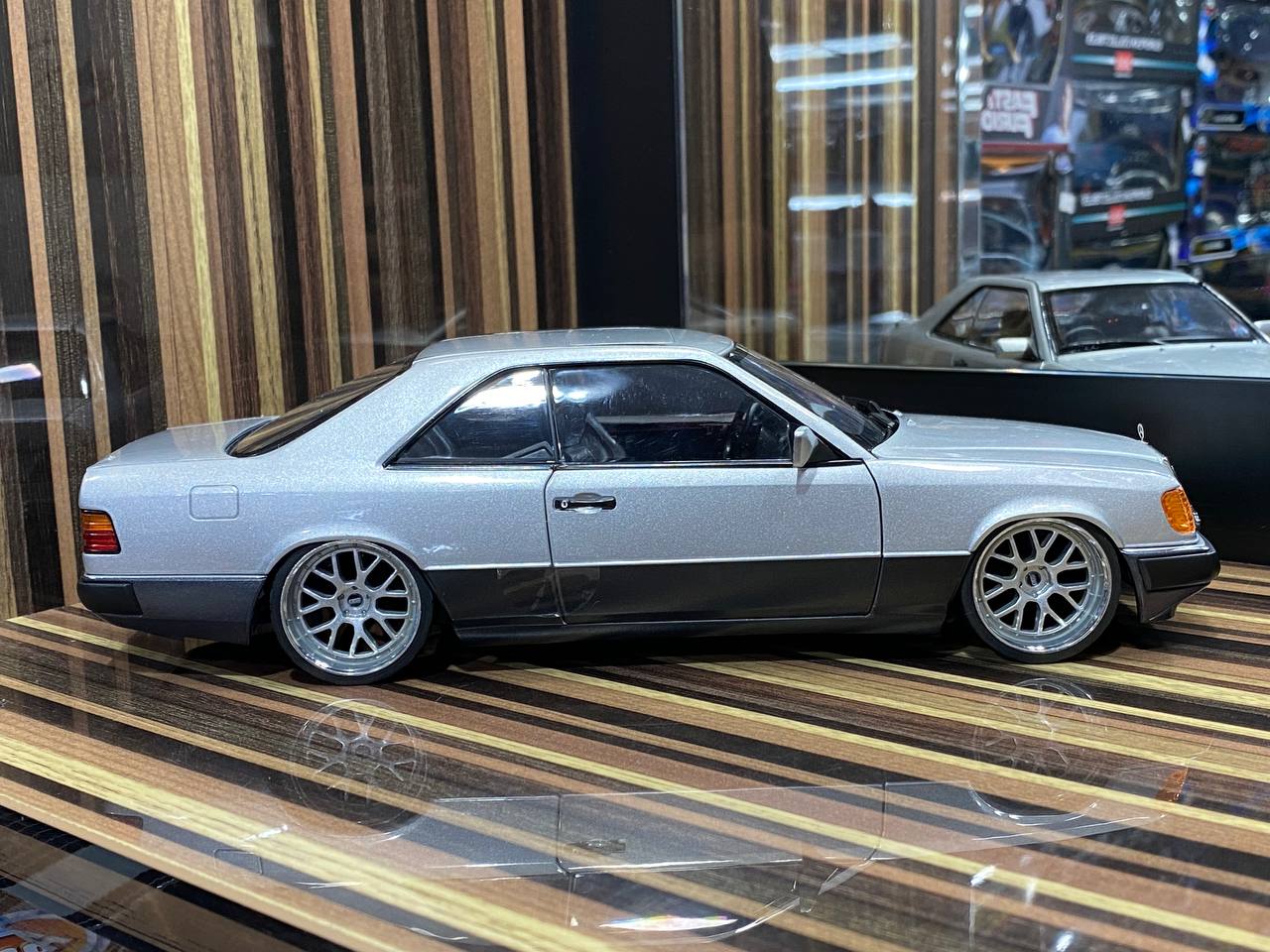 1/18 Diecast Mercedes-Benz 300 CE-24 Coupe Silver Norev Scale Model Car
